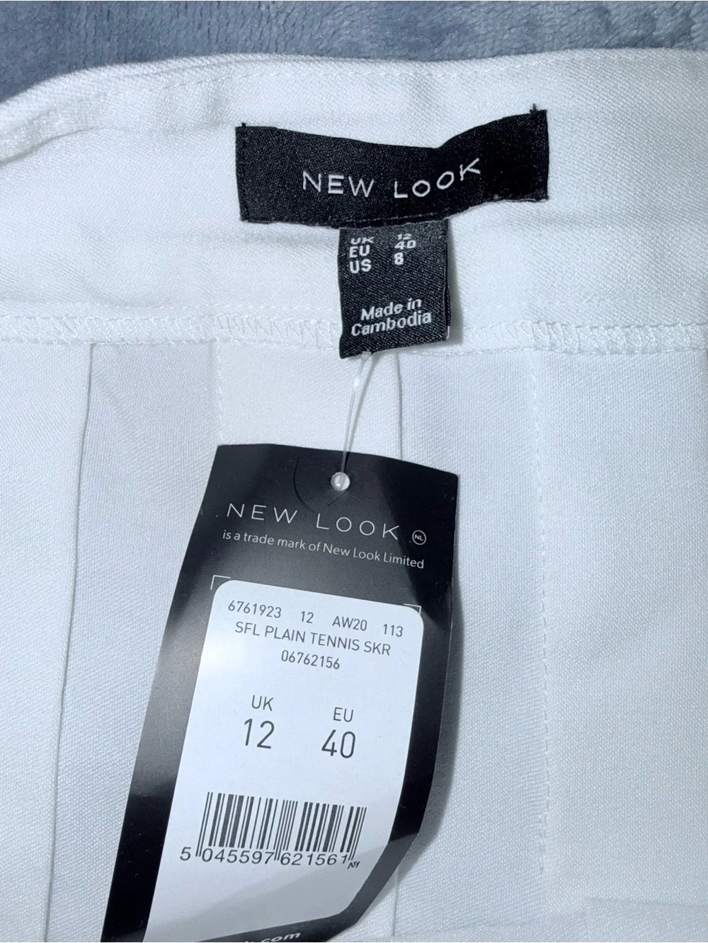 NWT New Look Classic White Pleated Mini Skirt